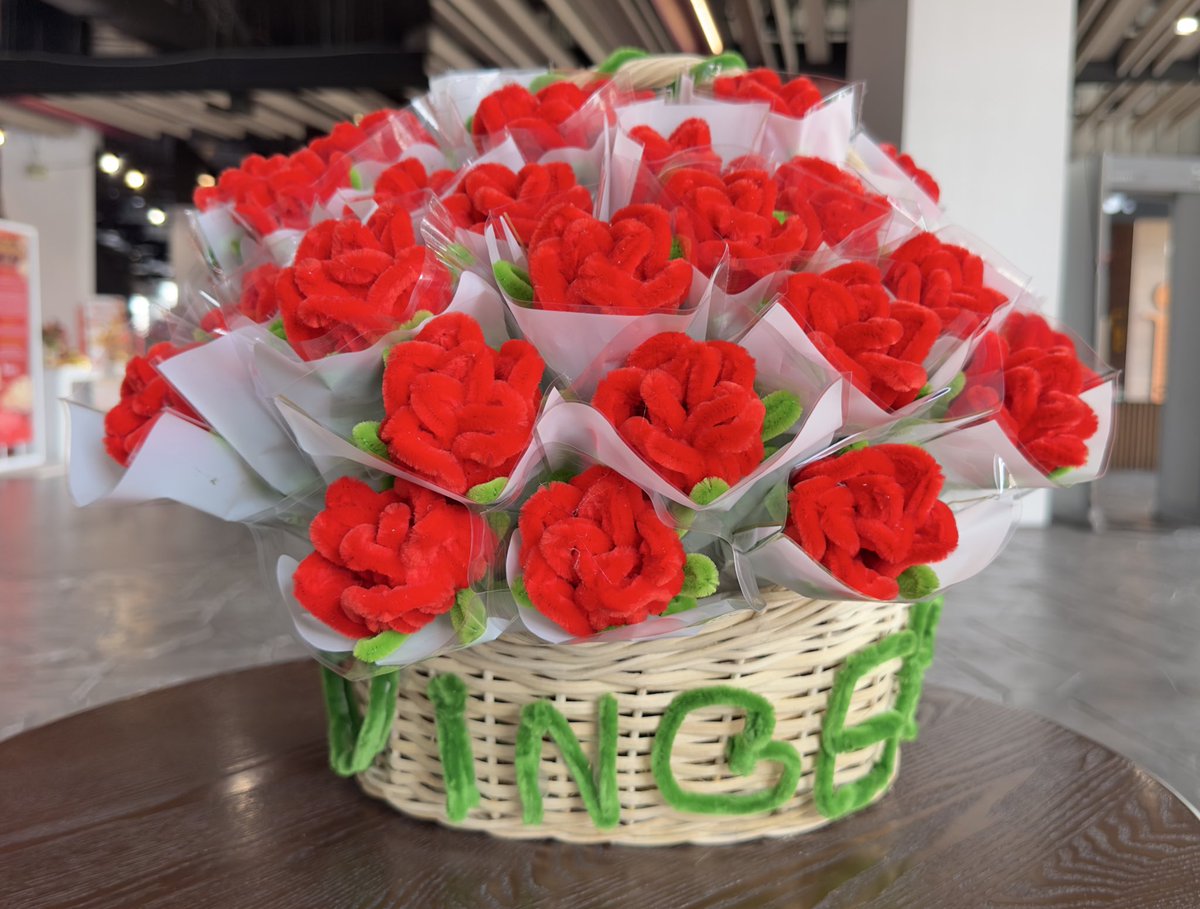 Happy Valentine's Day, &amp; Happy Chinese new year 2026 🌹🧧  ❤️

Thank you <a href="/SaintFCOfficial/">Saint FC Official</a> for your help 🙏
#SendingLoveToSaintVDay 
#Saint_sup #MingEr 
#เซ้นต์ศุภพงษ์