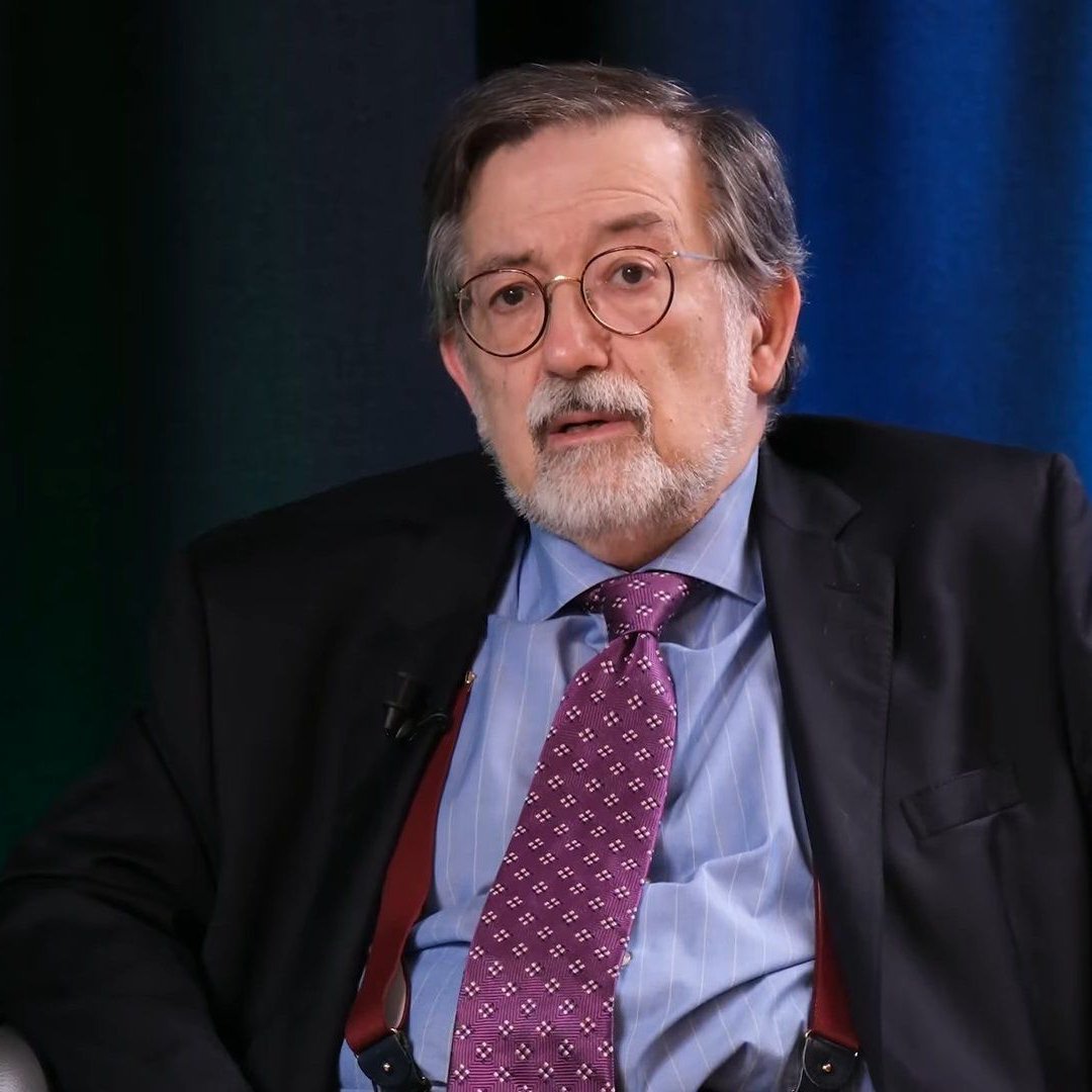 📌 Araştırmacı Murat Bardakçı: 

"Orhan Pamuk'un 2 romanı intihaldir. 
Birini yayınladım Beyaz Kale'yi.

Bir romanı daha vardır. 
O da çok önemli bir Amerikalı yazardan çalıntı. 

Dolayısıyla Nobel'i tamamen siyasi bir ödüldür. 
'Şu kadar Ermeni'yi, Kürt'ü kestik' demeseydi