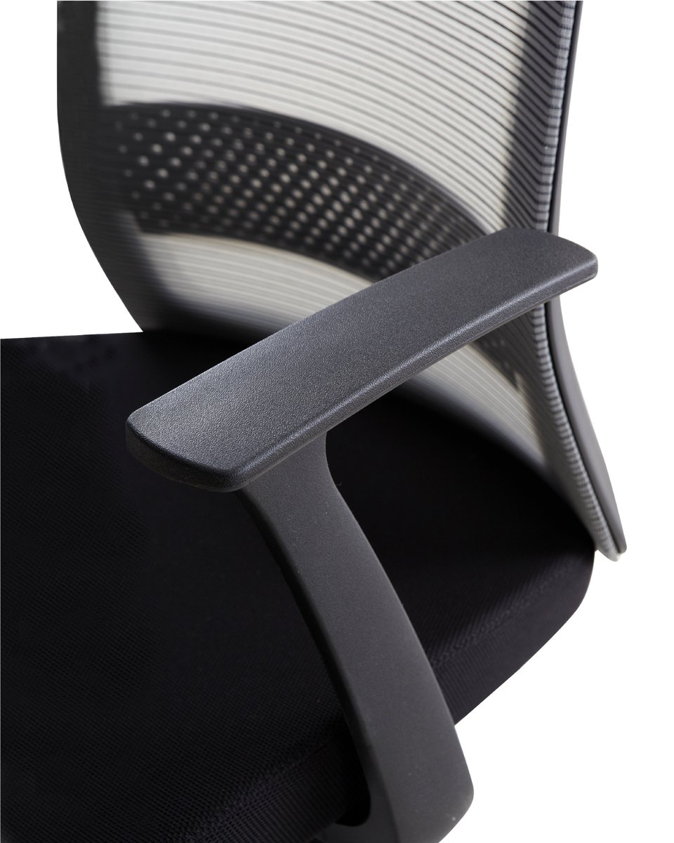 La silla AR804ofrece ergonomía avanzada, respaldo alto en malla transpirable y ajustes inteligentes para acompañarte durante toda la jornada.
Diseño, soporte y estilo en un solo lugar. 🪑💼
#officechairs #mobiliariodeoficina #oficinasmodernas #workspacedesign #diseñomexicano