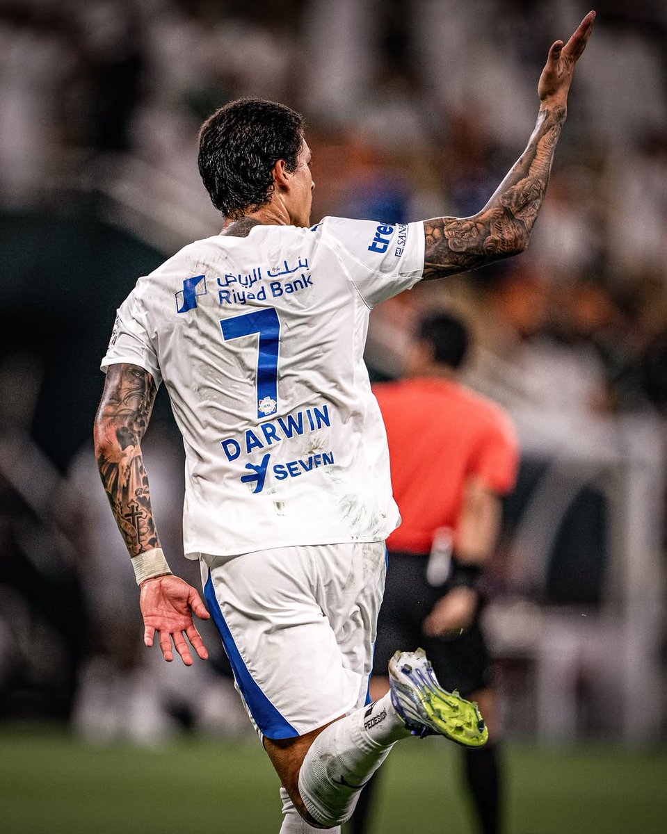 🇺🇾🔎 Darwin Núñez marcou 2 gols hoje pela AFC Champions League.

A princípio ele só ficará inscrito na Champions e o Marcos Leonardo na Saudi League.

É uma pena ter uma salário tão alto pois aqui no Brasileirão faria "chover gols".

Talvez um dia...