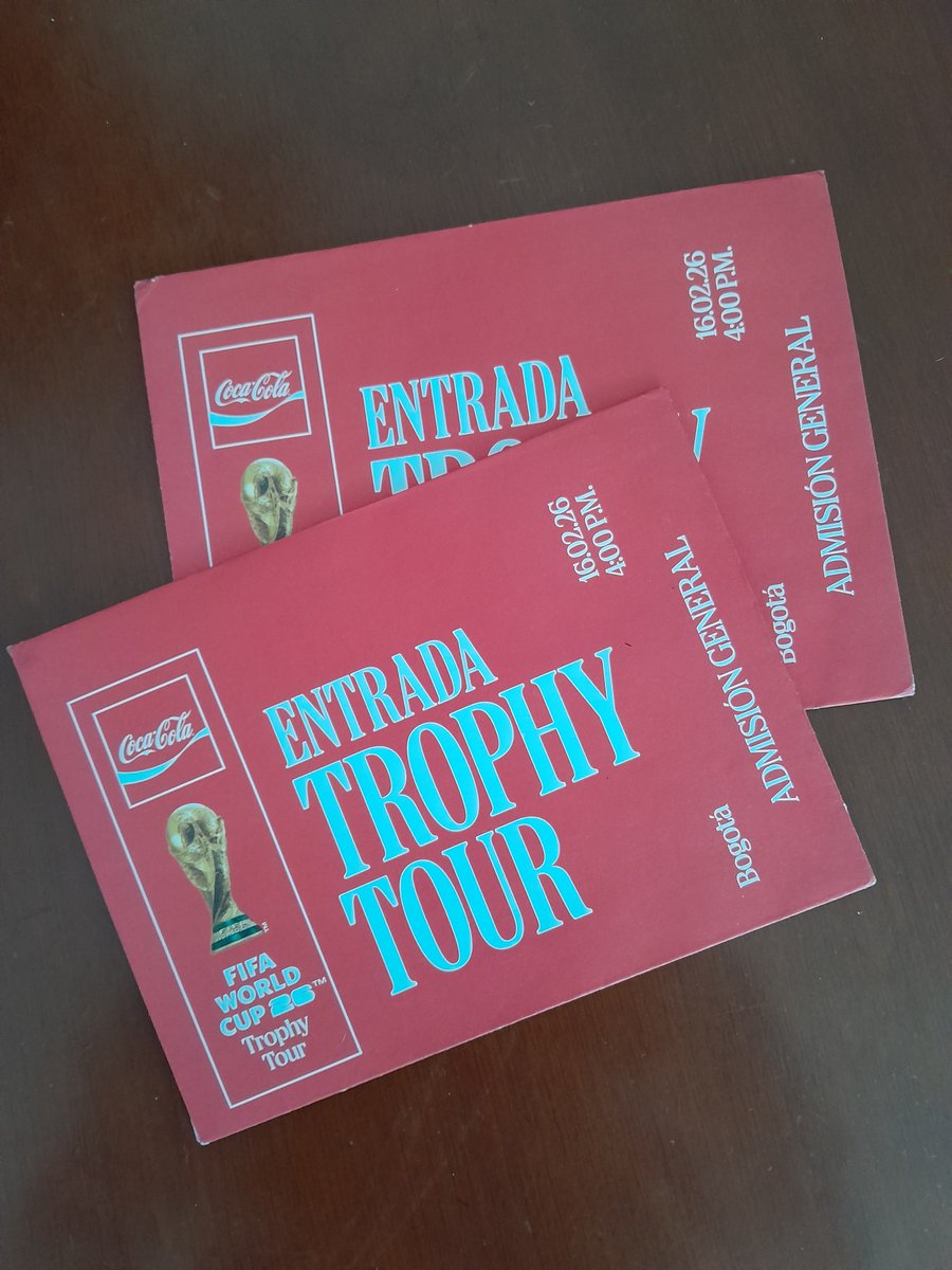 AndresStallion's tweet photo. Vendo boleta entrada para ver Copa del Mundo Coca Cola 4pm https://t.co/4HlCmtCmvO
