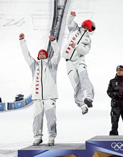 Julia 🎾❄️ tweet media