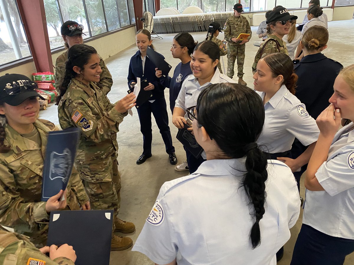 FHS_AFJROTC's tweet photo. Thanks to all participants at Mini Leadership School ‘26!  Enjoy the remainder of your weekend and we will see you at school this week. https://t.co/8rJvcg9oFy