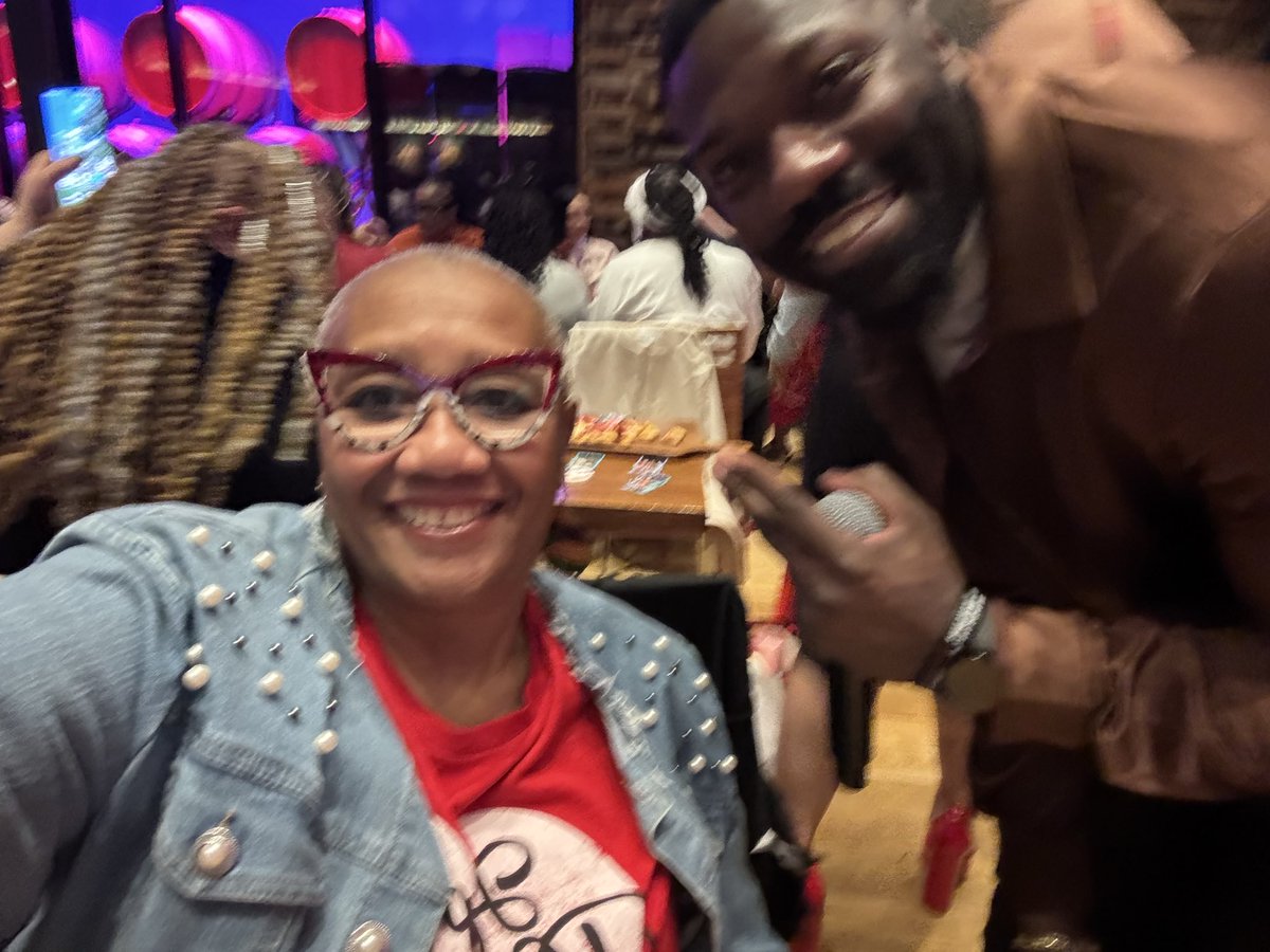 Kim Robinson tweet media