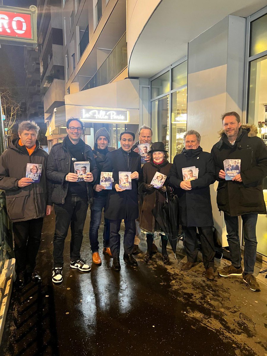 FranckAlem's tweet photo. Une équipe dynamique pour promouvoir le #projet @PourDati2026 #Paris et celui de @Redler2026 pour #Paris16 .
Les parisiens souhaite une ville plus soucieuse de l’#attractivite de #Paris et d’une ville plus sûre.
#deveco #commerce #entrepreneuriat #securite https://t.co/3IelVwWeED