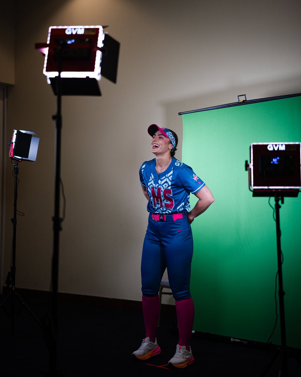 Las número 1️⃣ con las cámaras y las número 1️⃣ en el diamante ✨

#EnMiSoftEra🥎🎀