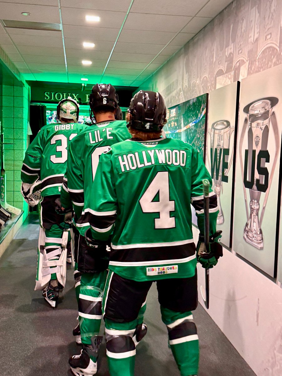 TheREA's tweet image. Only a few hours left in the Kids Takeover UND Hockey Jersey auction! Jerseys feature each player's childhood nickname, commemorative patch and were worn in warmups last Friday night. Proceeds benefit UND Hockey NIL.

Place your bids until 9 PM at: pd.undalumni.org/jersey