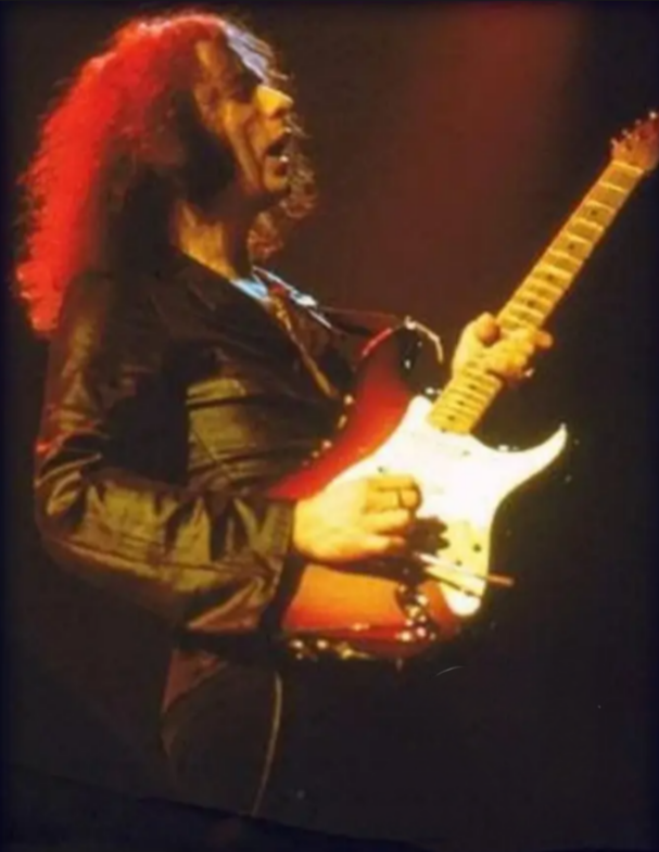 Ritchie Blackmore 🙌✌️1972 . Courtesy of Dalle. #hardrock #HEAVYMETAL #progressiverock