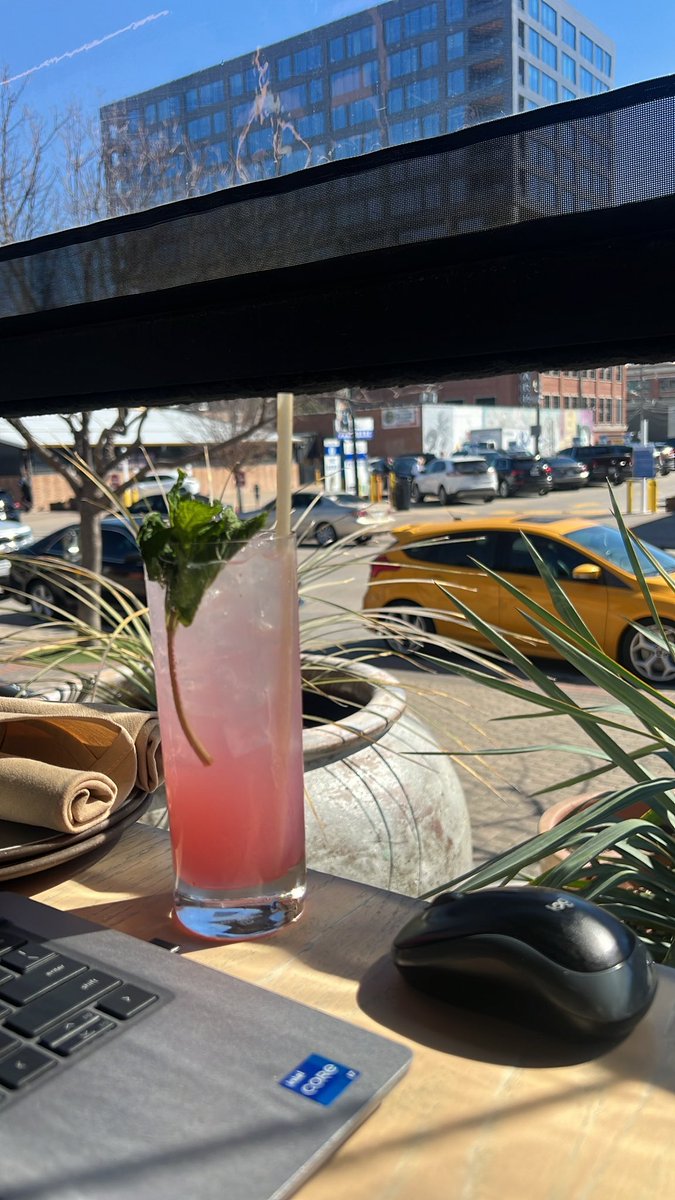 THEMASTERREDD's tweet photo. Reimburse my lunch + cocktails with my homegirl $50 😊

ffsub findom cashmeets cashsub https://t.co/3FfVzH2wxO