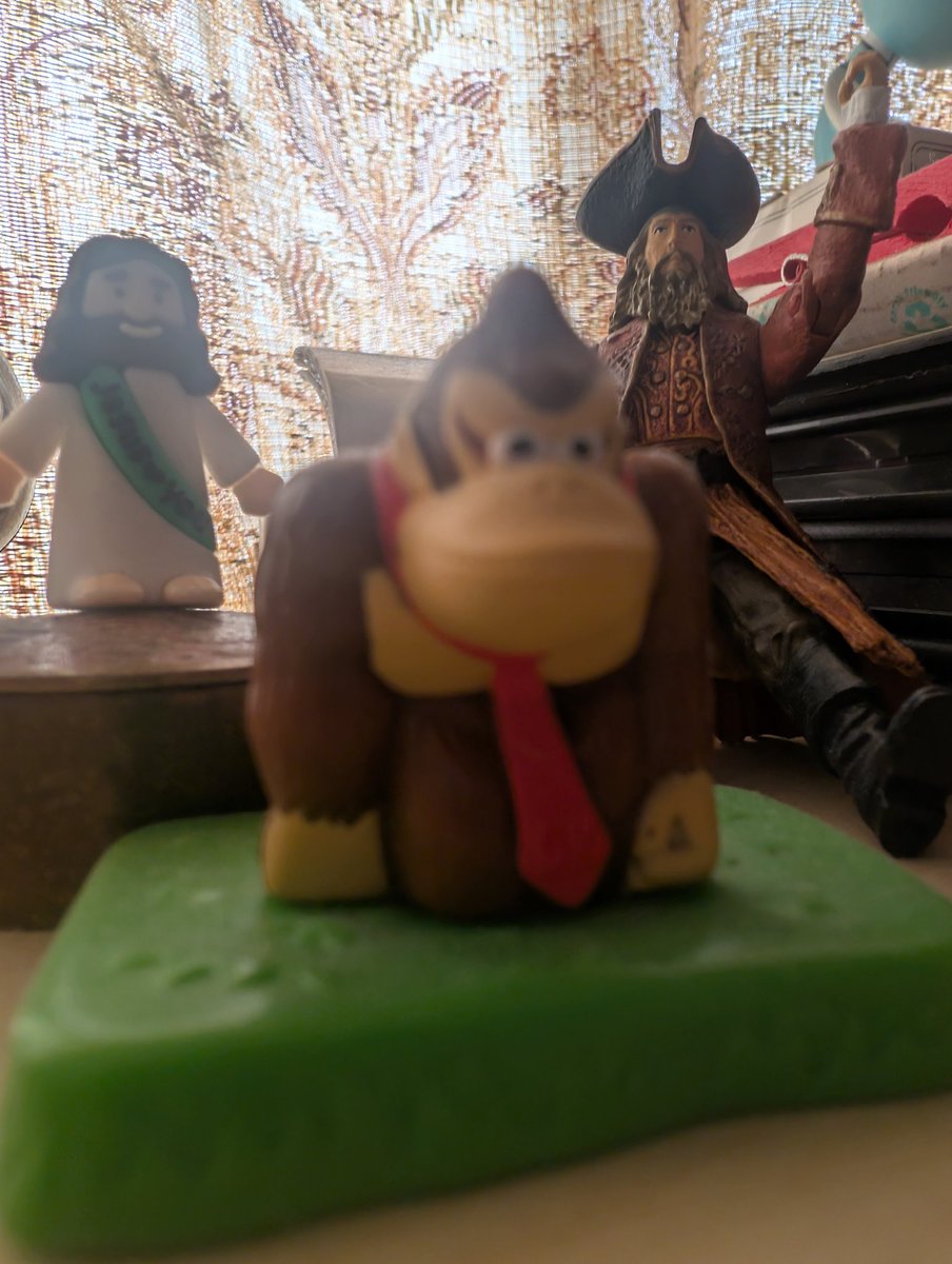 maromero. tweet media