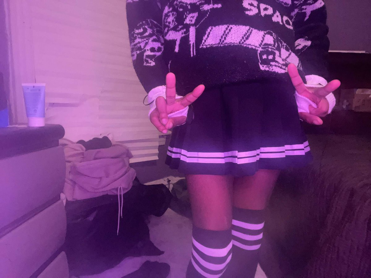 This isnt the femboy post for today just wanted to show this pic