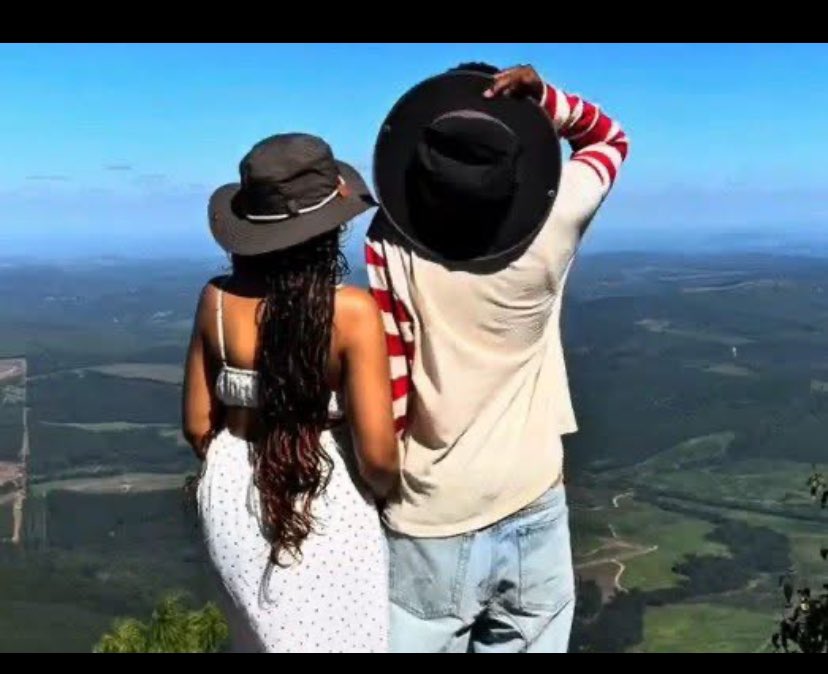 My Sweet Guluva still topping those polls 🙌🔥🔥🤭

RESILIENT SWEET GULUVA 
WE CHOOSE SWEET GULUVA 
#SweetGuluvaIsAForce
#GuluvaAkhonamathembaZwane