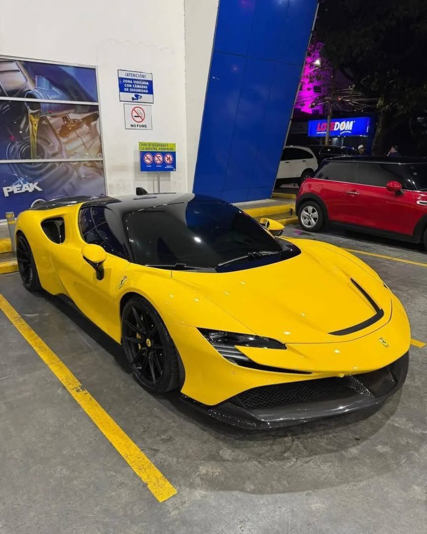 Filthy_cars's tweet photo. Novitec SF90 Stradale 💛 https://t.co/rAaAQsxVE1