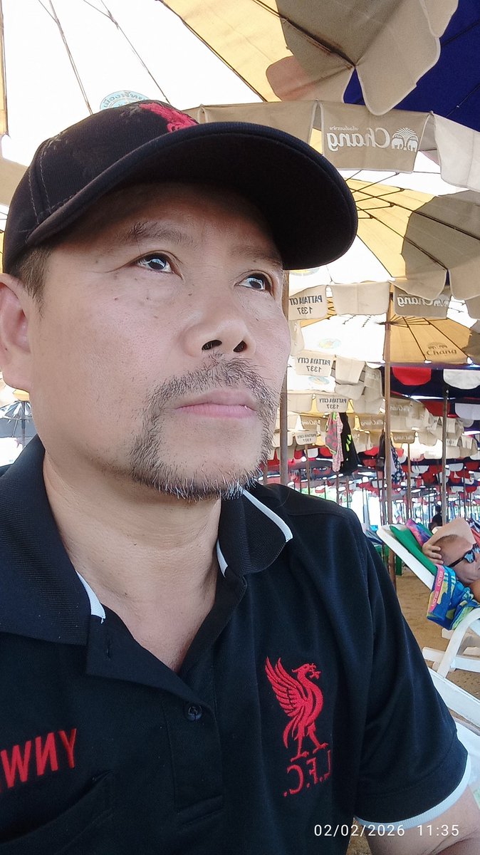 papapakam112's tweet photo. ถ้าเธอเหงามานั่งฟังเสียงคลื่นทะเลกับเราปะละ...!!! https://t.co/tL7ubmdmec