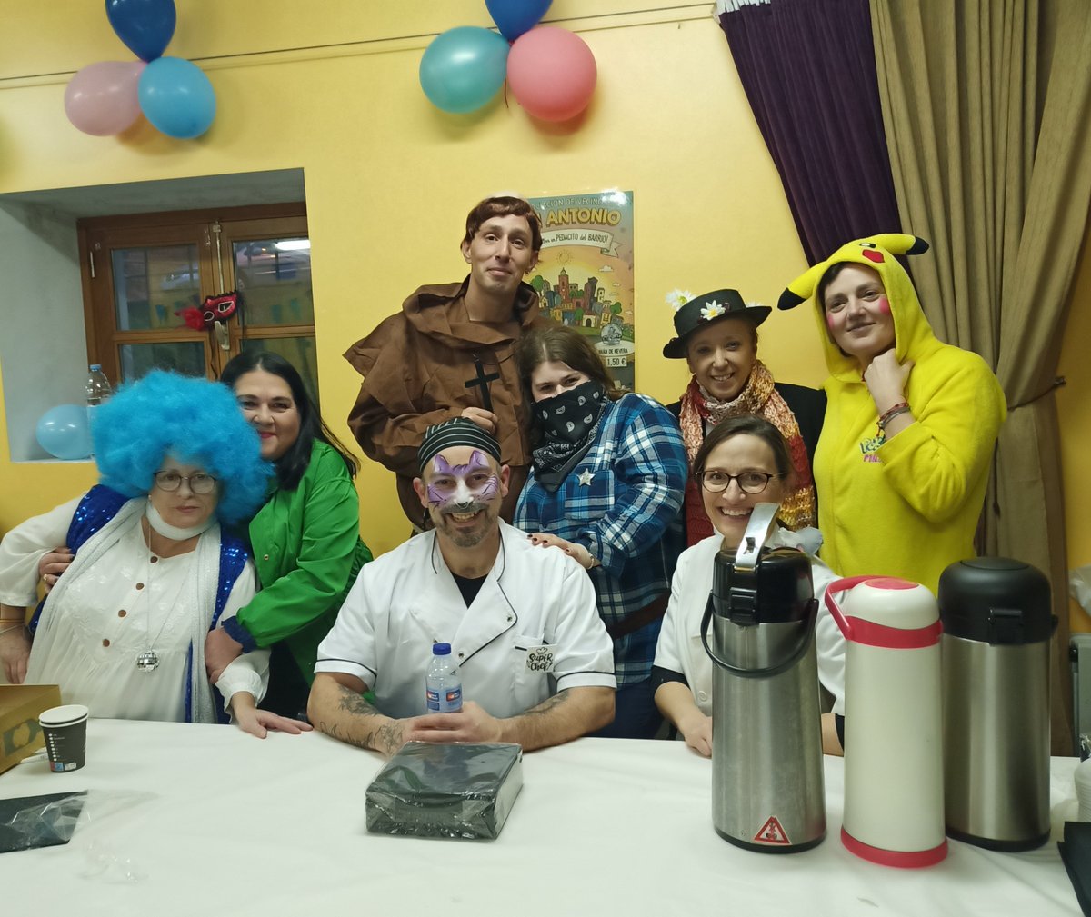 🔴 SADA

Nuestra enhorabuena a la Asociación de Vecinos San Antonio de Riobao por este Carnaval tan entrañable entre vecinos de este querido barrio sadense, lo hemos pasado genial 🥰