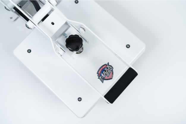 hirschsolutions's tweet image. The NEW MAXX 250 Heat Press 16 x 20 — special edition, built to grow your shop. 🇺🇸
 
✔️Special Anniversary Pricing
✔️Safety Certified + Lifetime Heating Warranty
✔️Made in the USA
 
Interested? Comment "MAXX" &amp;amp; we'll DM you!
 
#HeatPress #TShirt #DTG #DirectToFilm #America