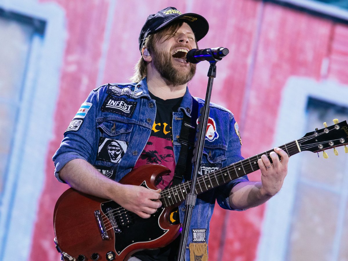 Hazbin Crave tweet media