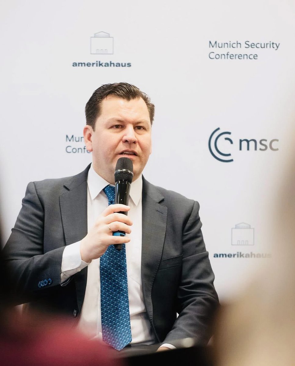 Global Youth Leadership Forum® tweet media