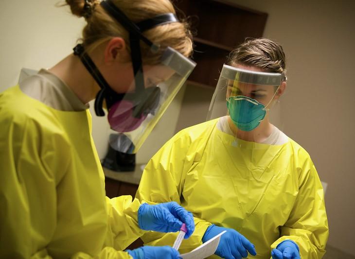 CIDRAP's tweet image. NIAID staffers ordered to remove #biodefense, #pandemic preparedness language on website

Experts say the move will hobble the United States’ ability to respond to future infectious disease threats.

cidrap.umn.edu/bioterrorism/n…

Photo: US National Guard, Ben Houtkooper / Flickr cc