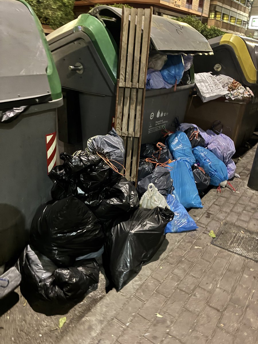 Murcia, 1200 años de pan y circo. Servicios públicos, los justos.