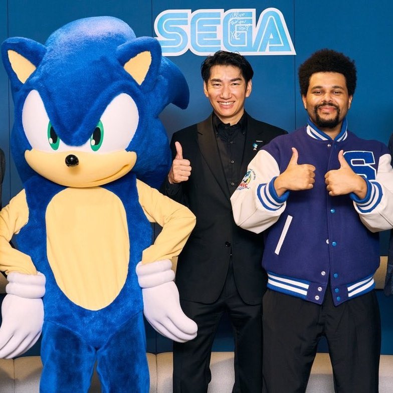 HiddenPosters® tweet media