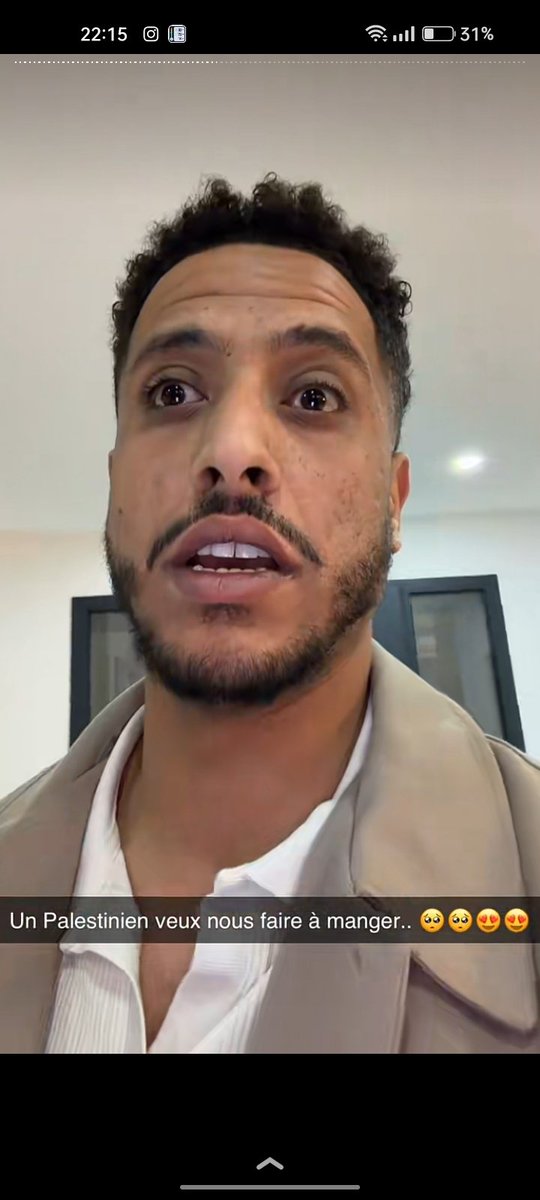Alor lui #nasdass  C le plu gro fdp de tout les temp pire que lui sa existe pas même le diable il a honte il a été  invité par son papa   Wesley le siosio a l événemen de ninho est il veut se racheter une bonne image alor qu'il bosse pour lui enfants de pute