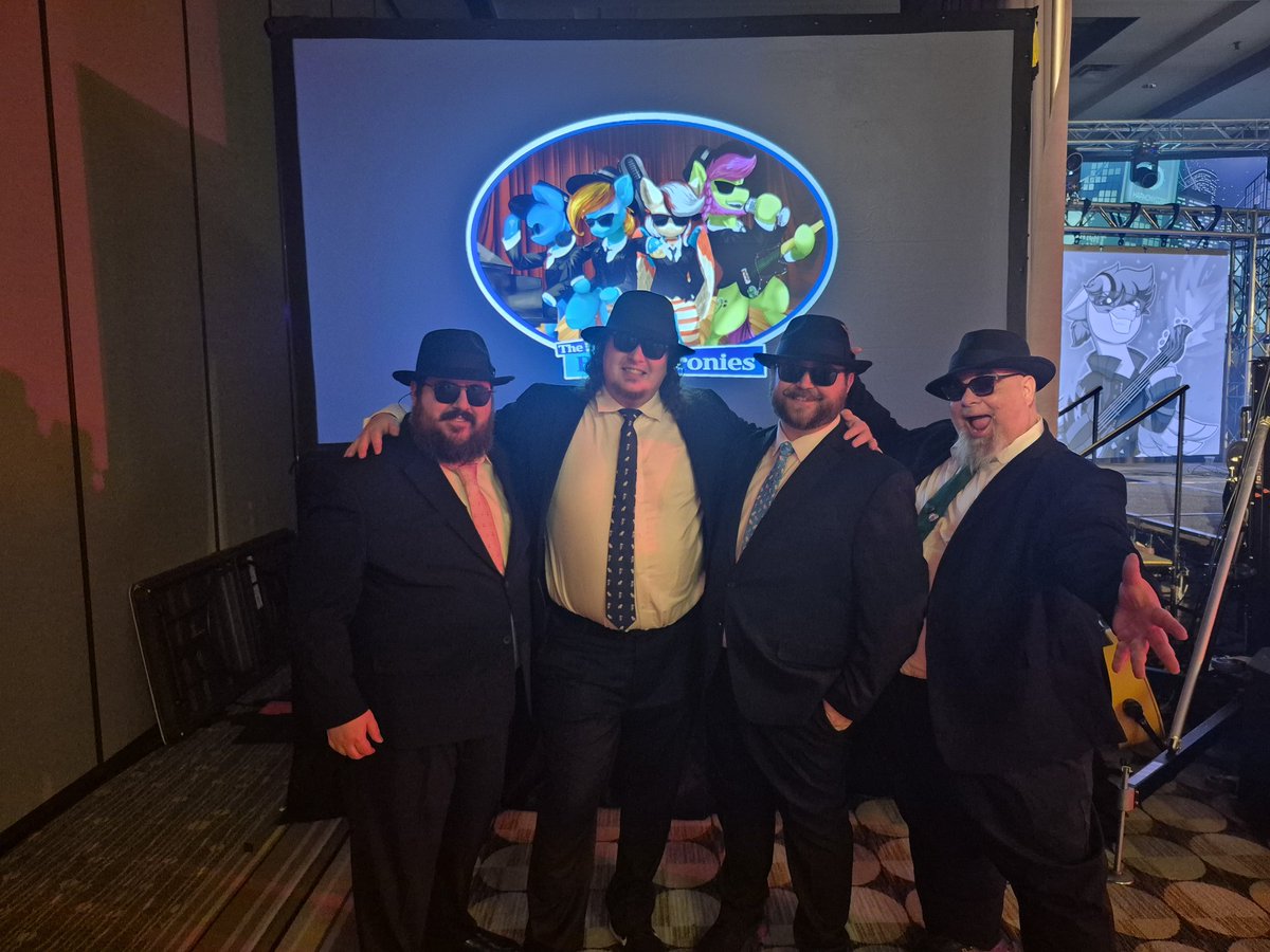 4EverfreeBrony tweet media