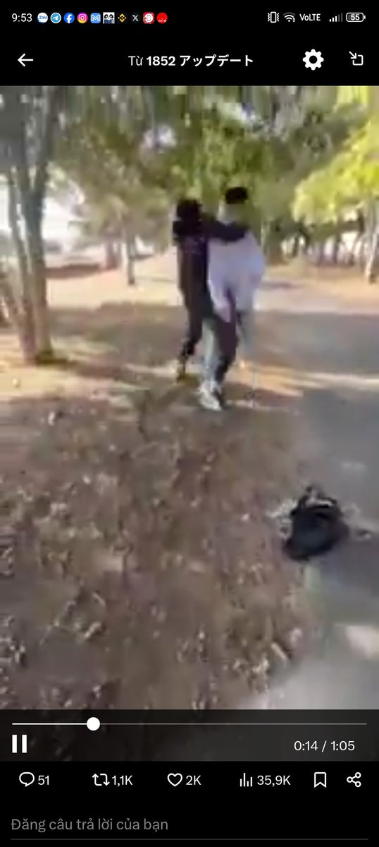 I am meme tweet media