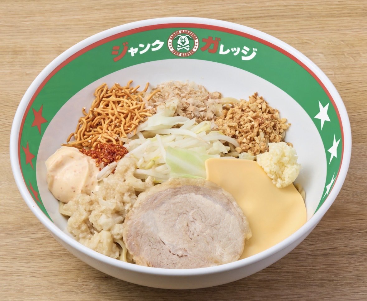 🚧💥【特定班、仕事早すぎ】👊🍜 もう場所バレてるので言います