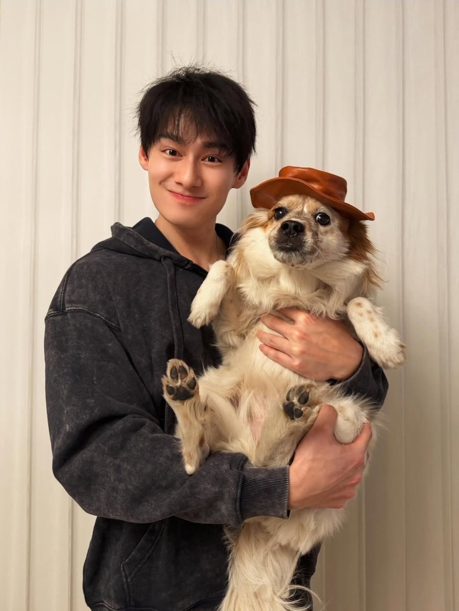 OO_chung's tweet photo. 탁성이💓 https://t.co/0Igset6e6F