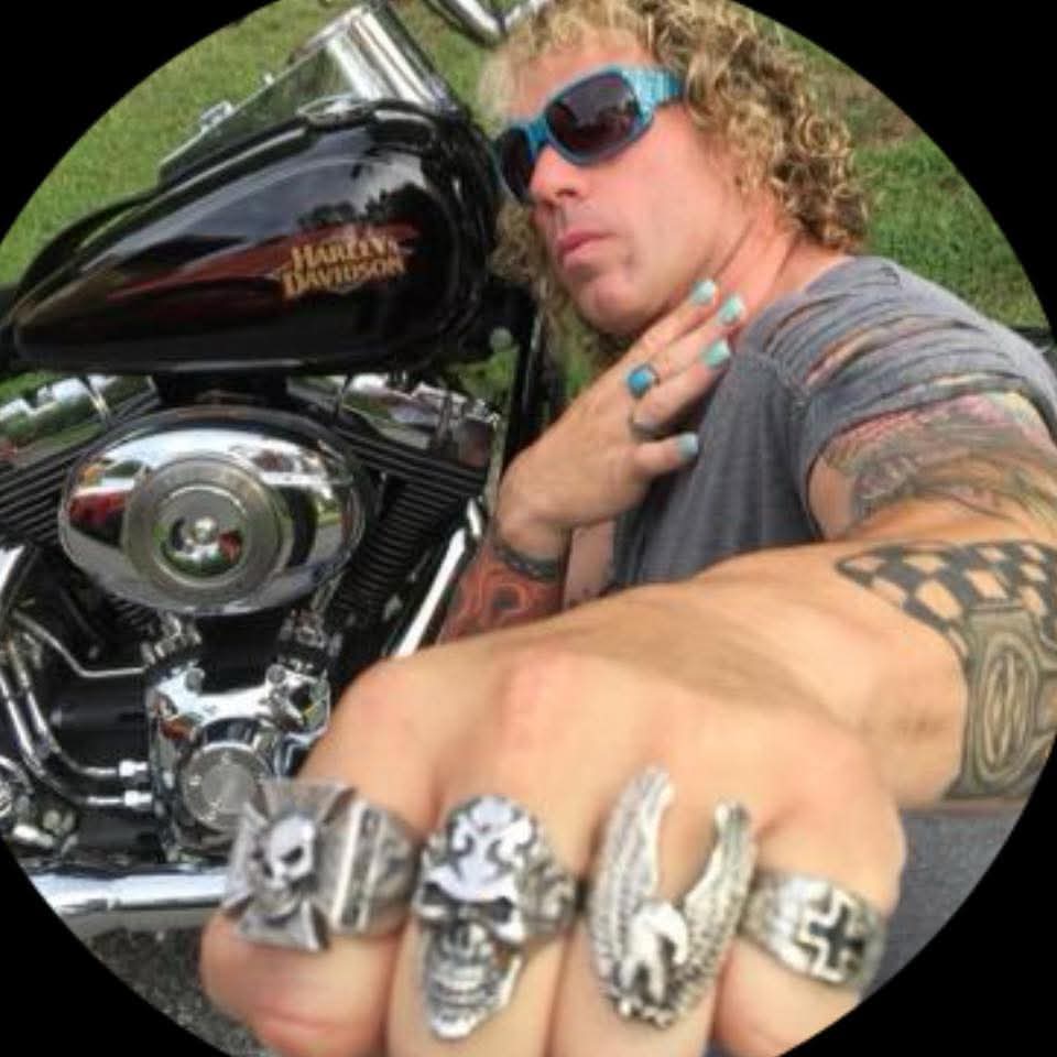 Laura 🇺🇲❤️🇺🇲 tweet media