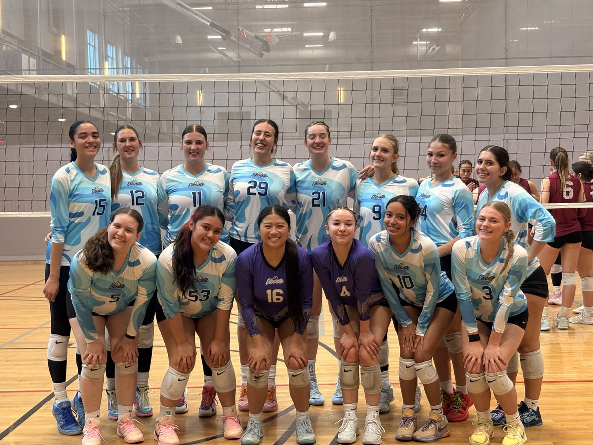 AlysonTalich's tweet photo. And just like that, Arizona is over 😢
We fought hard this weekend and can’t wait to do it all over next month!! Amazing team I have 💙💜 https://t.co/wSPicD9FYM