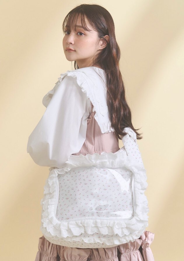 ▷おすすめアイテム frill frillぬい活バッグ オフホワイト/ピンク