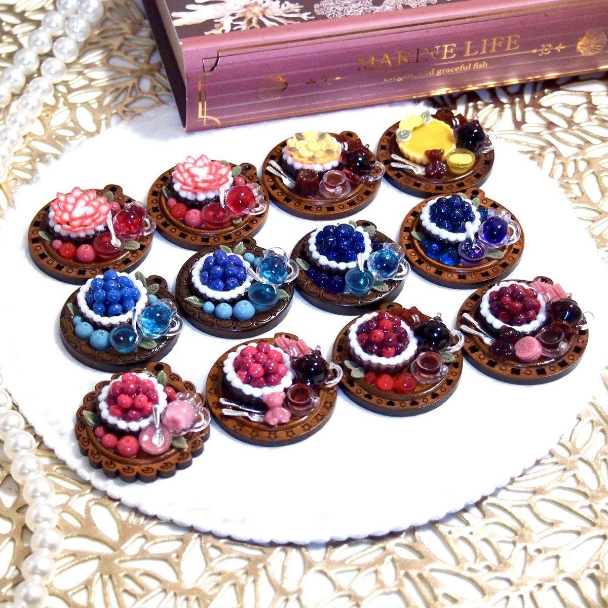 🫧event🫧

🍰京都路地裏3坪雑貨店
<a href="/a_cupapa/">京都 路地裏3坪雑貨店</a> 様 清水寺店

🍰hakomittsu.   #桜フェスF
<a href="/hakomittsu/">手作り雑貨店 hakomittsu.(中崎町)</a> 様 

🍰手作市場
<a href="/TezukuriIchiba/">手作市場</a> 様
ルクアイーレ店
上野マルイ店

🍰 #ゴスロリマーケット
<a href="/Goth_LoliMarket/">Gothic and Lolita Market</a> 様
#GLM14 委託ブース

#天使が息づく白い世界
#365DIYtheme 

Thanks <a href="/Lupopo_cafe/">*LUPOPO cafe&gallery* 三軒茶屋の糖質オフのケーキ専門カフェとハンドメイドのお店</a> 様