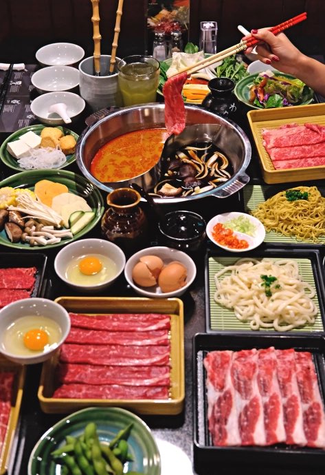 lu belum pernah nyoba momo paradise ya?🫵🫵🫵😭

meninggoyyy njir saking nikmatnya~