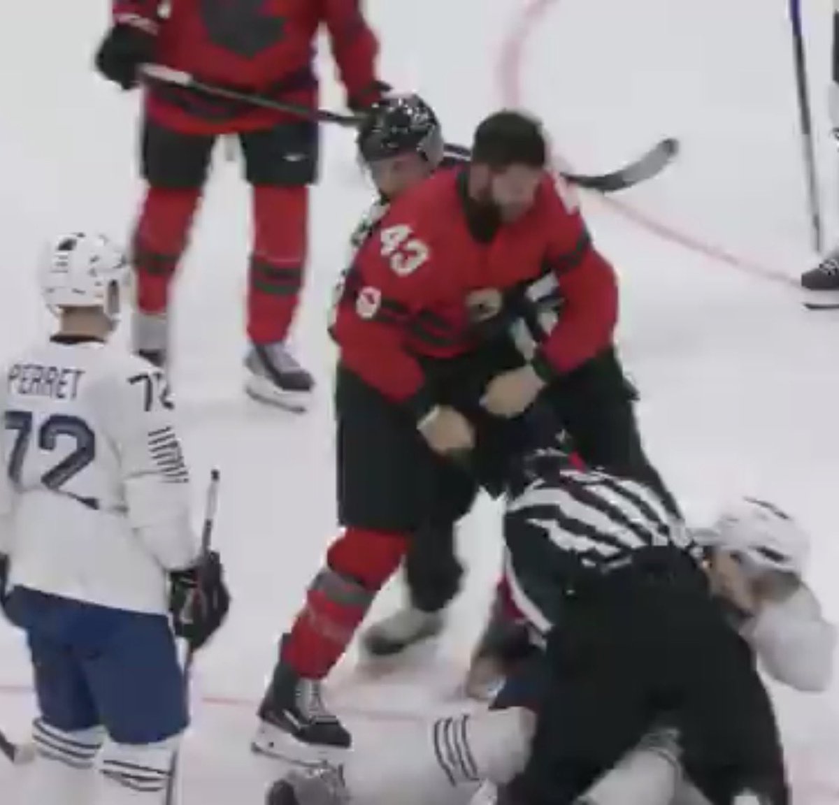 sandropacheco71's tweet image. The #France🇫🇷 player who fought #Canada’s🇨🇦 #TomWilson at the #MilanCortinaWinterOlympics was #Suspended on Monday February 16, 2026 by the #FrenchIceHockeyFederation🇫🇷.
#PierreCrinon will not play in the qualification round #Tuesday February 17, 2026 against #Germany🇩🇪 after the