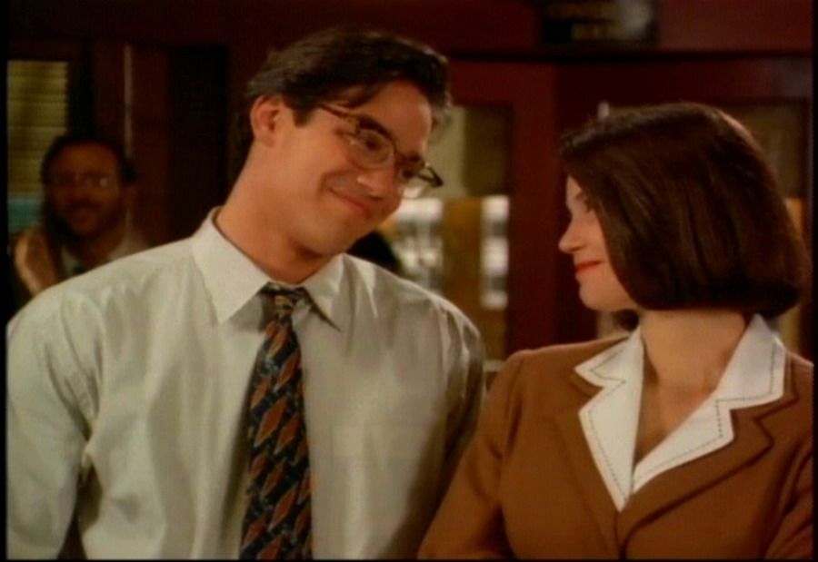 Severine575's tweet photo. βπ½This two reporters #ClarkKent and #LoisLane
make a very likeable dream duo
#LACTNAOS....π¬π
@RealDeanCain https://t.co/mOuS82Anl3