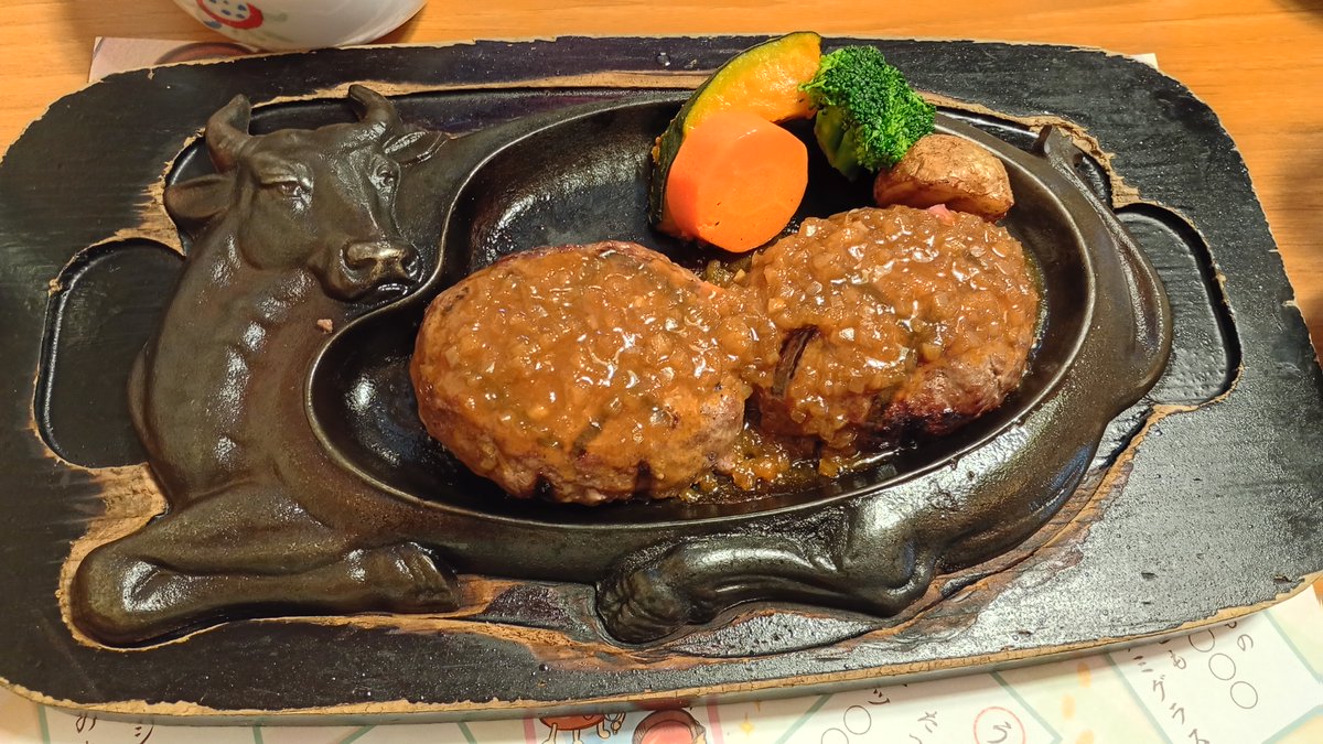 Edodai_Tetsudou's tweet photo. さわやかのハンバーグ
by高塚店
2026.2.某日　鉄道旅行内の一幕 https://t.co/0ZdWxTDvXZ