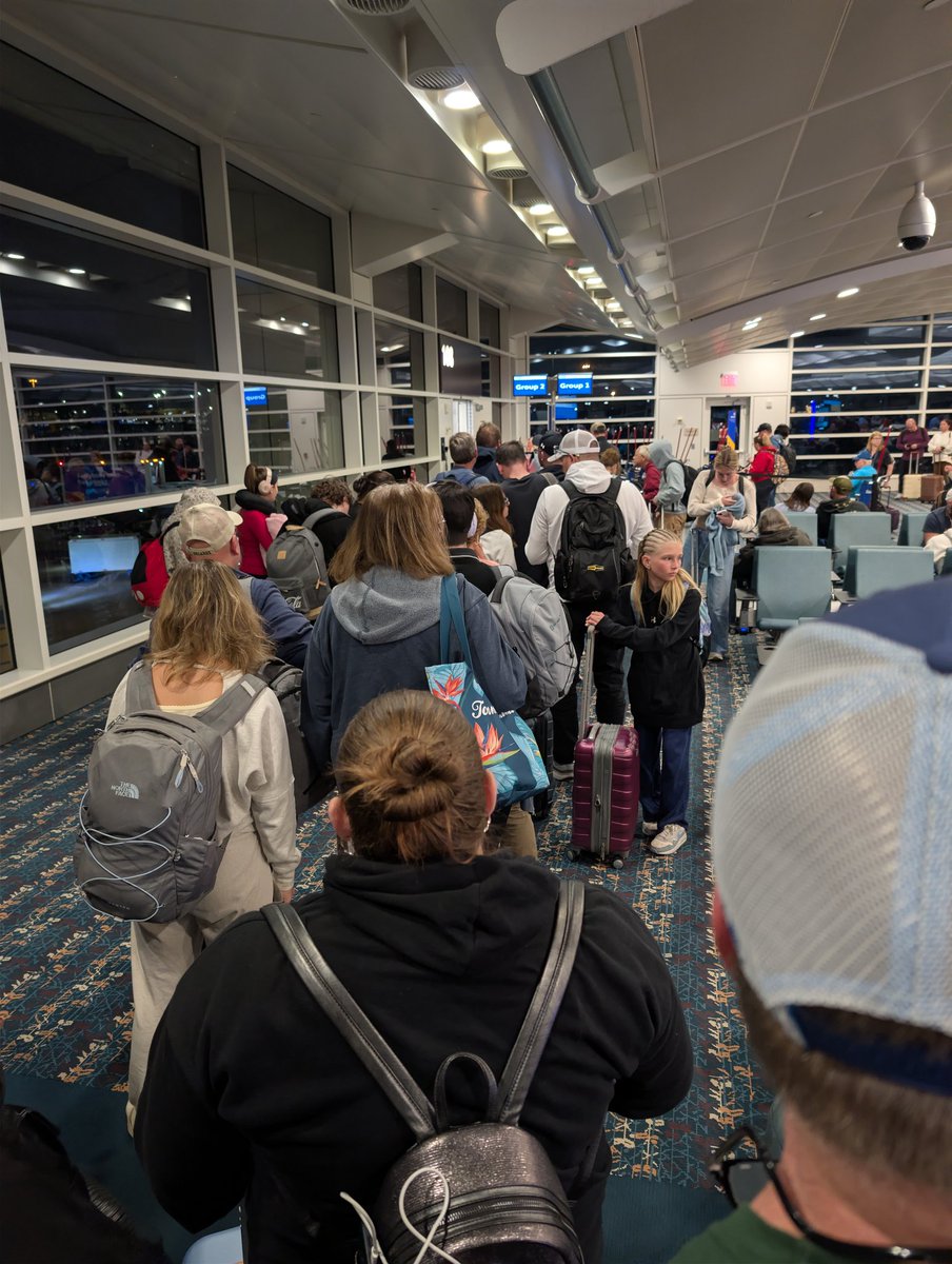 Liberty Hobbit tweet media