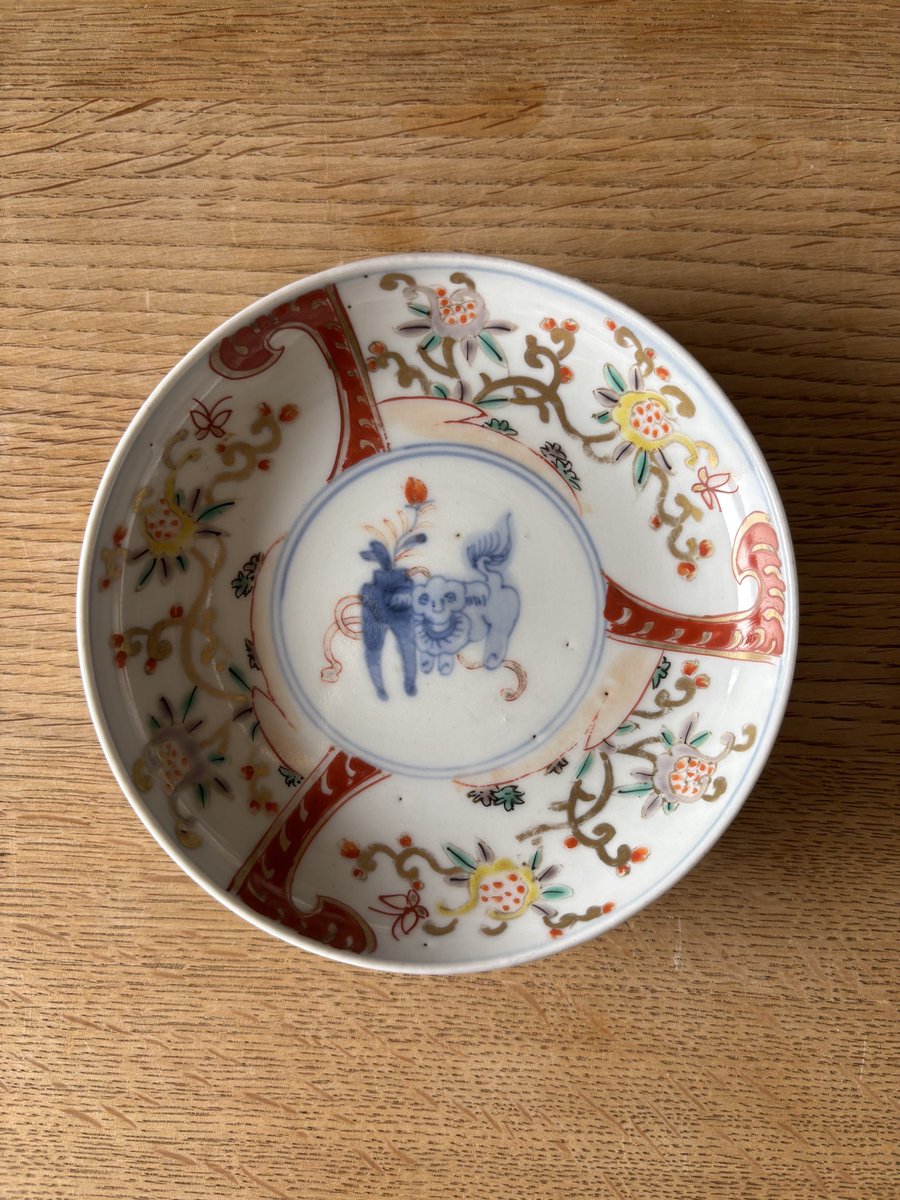 希少　ヒカリゴケ　やどろき様　①⑧17 まとめ 烏丸御池駅近くのPro Antiques 古夢で買った明治時代のお皿。 獅子が