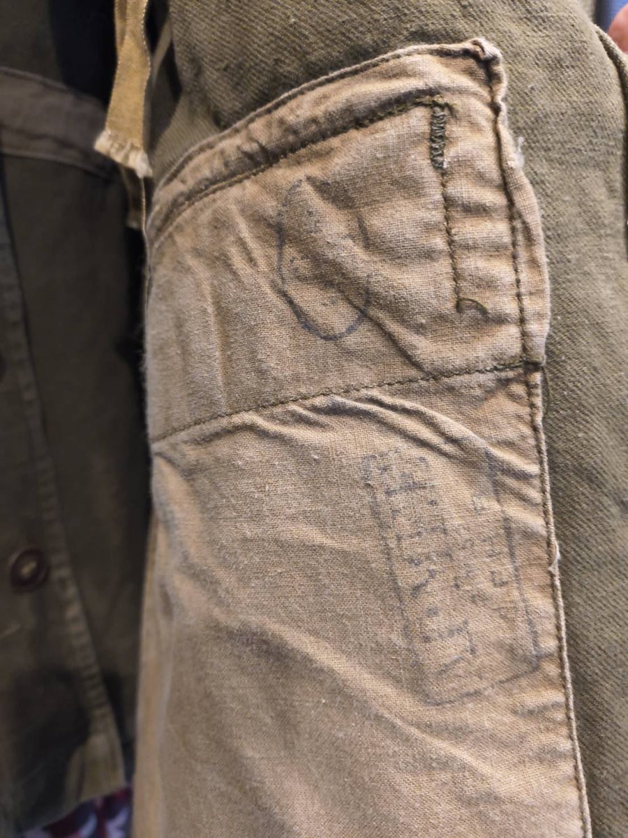 Lucky_Virus_'s tweet photo. NEWアイテム✨
【1950s FrenchArmy】
M-47 FieldJacket
前期初期型
Size:M程度 https://t.co/Wuc8f1iPOF