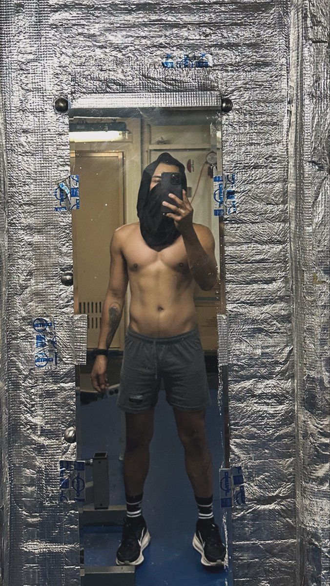 C-man⚓ tweet media