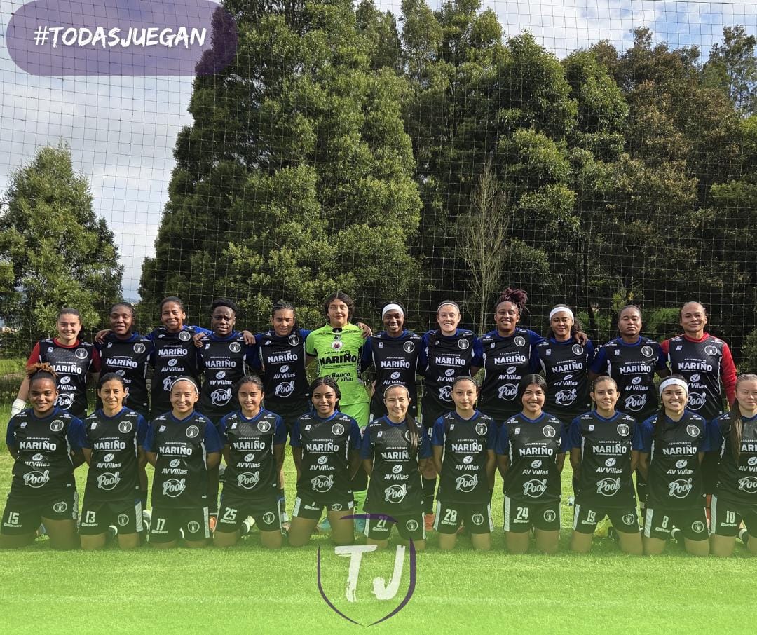 Paola Rivadeneira 🐝 tweet media