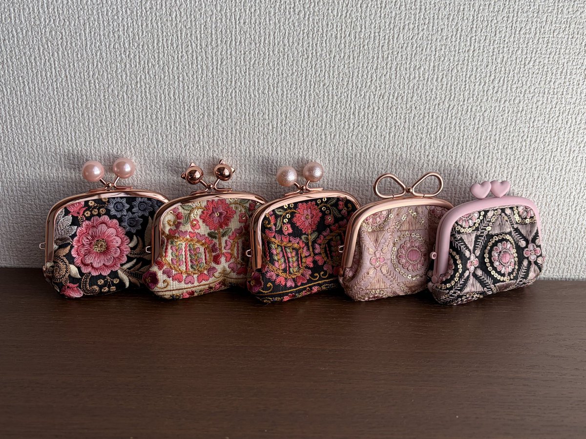 インド刺繍リボン、ピンク、黒、ネコ、等好きなもので、がま口小物を
