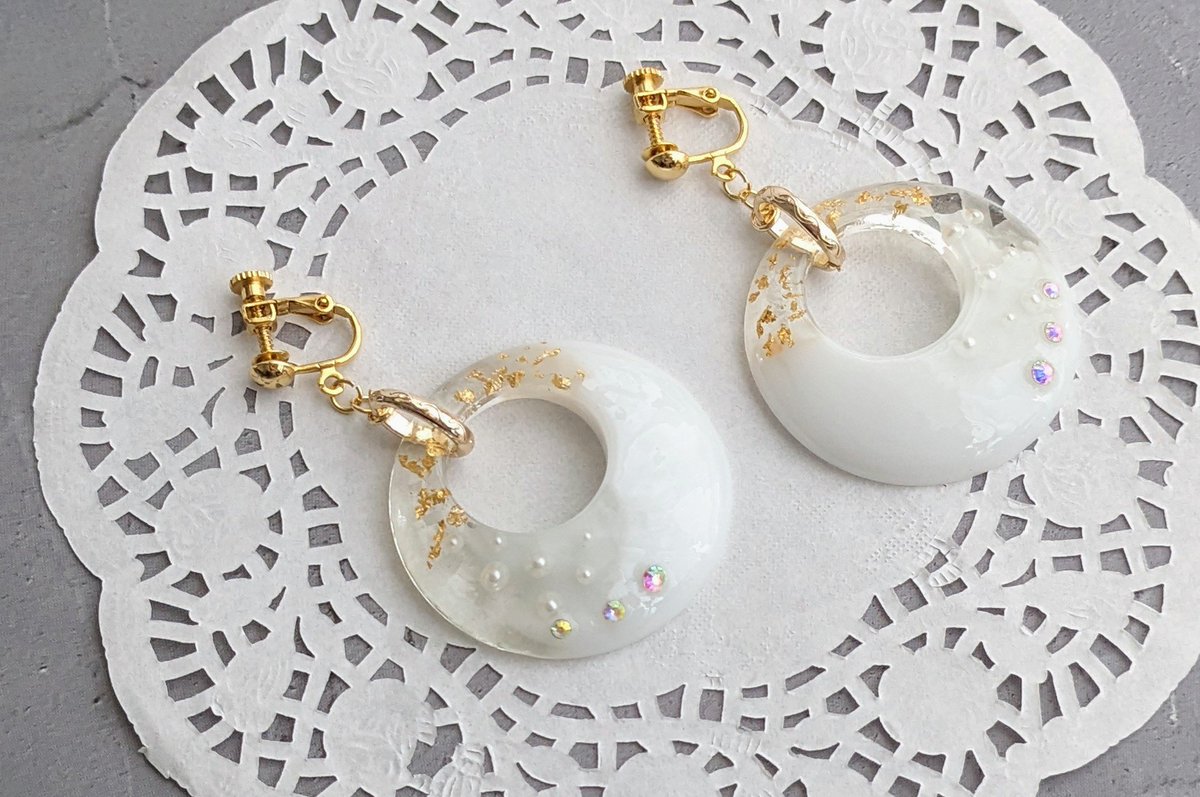 #天使が息づく白い世界
#365DIYtheme 

🪽🪽🪽

#ハンドメイド好きさんと繋がりたい
#とうらぶ手芸部