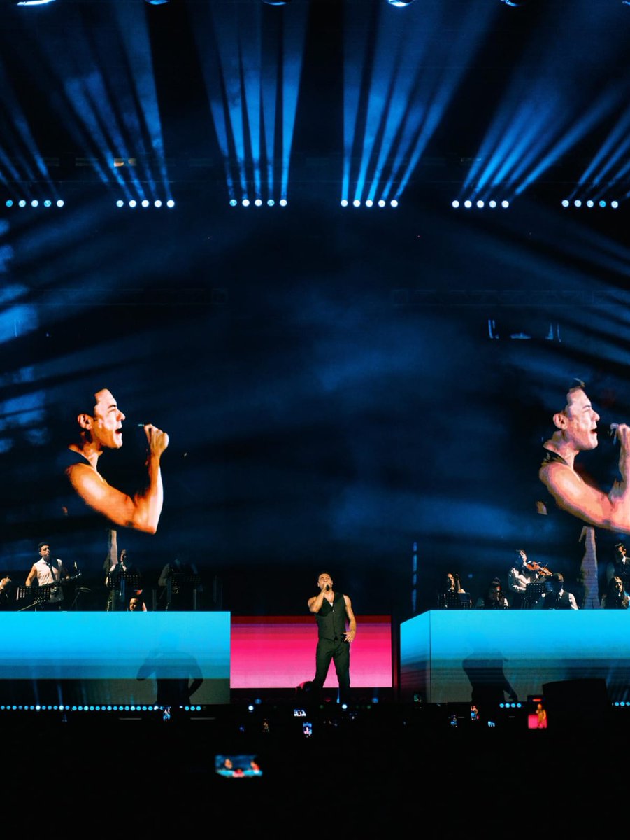 Repost <a href="/_CarlosRivera/">Carlos Rivera</a> 
Orizaba, Qué bonito fue cantarte en un día del amor y la amistad. Saber que el amor sigue moviendo a las personas buenas y que vale la pena luchar por eso.

<a href="/ClubSoloTu/">Carlos Rivera SóloTú</a> <a href="/sonymusicca/">Sony Music C.A.</a>
<a href="/WestWoodEntt/">Westwood Entertainment</a> <a href="/mikenoriega/">Mike Noriega</a>

Fotos <a href="/eltatomx/">Emmanuel</a>