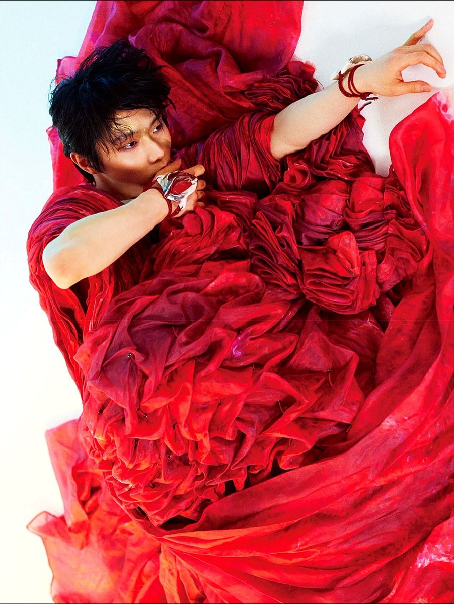 He officially owns the colour red 🔥