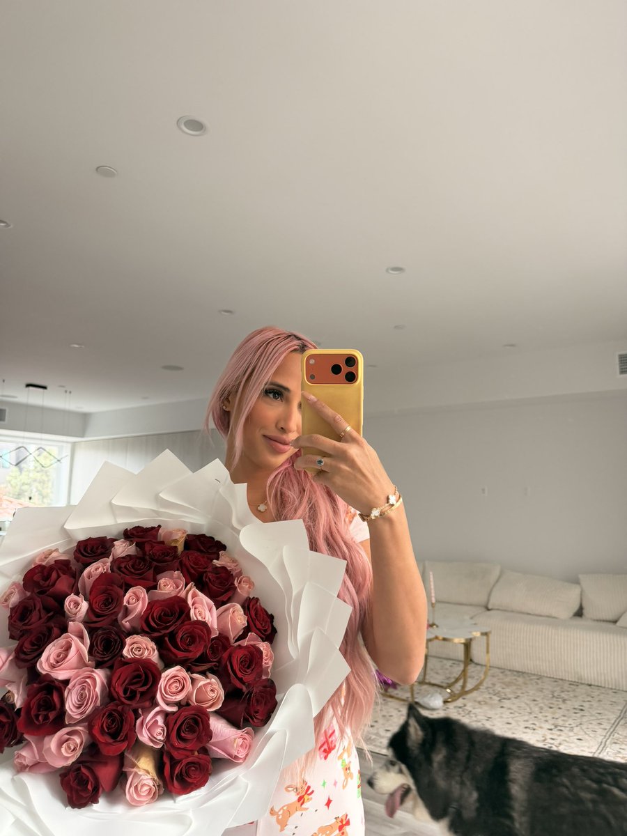 Gigi 🇻🇪 tweet media