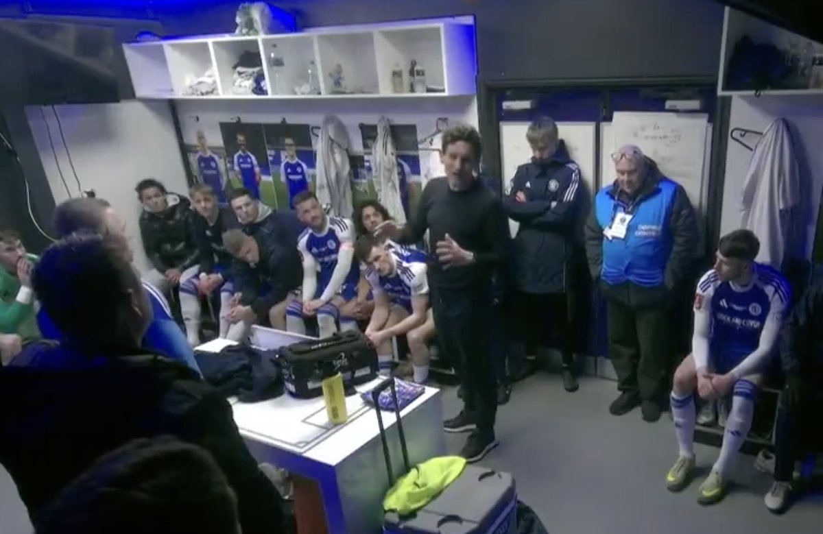 🗣️“Keith Andrews came into our dressing room and told us he was relieved and paid a lot of respect to us...”

Brentford boss Keith Andrews shows class with gesture to Macclesfield stars after FA Cup win 👏👏
mirror.co.uk/sport/football…