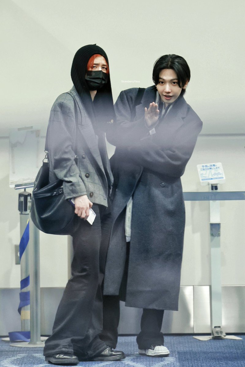 ？？？

260217

#BOYNEXTDOOR 
#MYUNGJAEHYUN #명재현 
#LEEHAN #이한